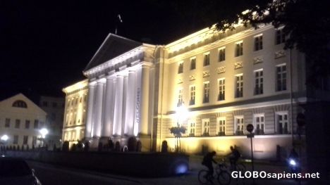 Postcard Tartu university at night
