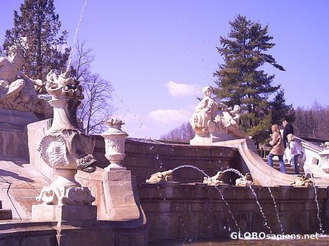Postcard Castle 19o20: Garden Fountains