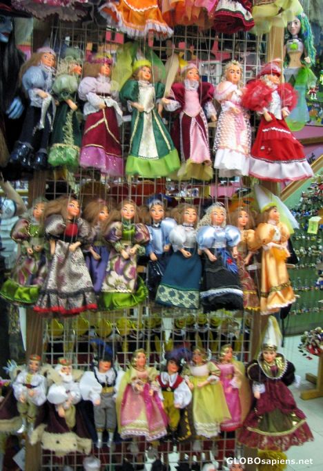 Postcard Puppets and Marionettes