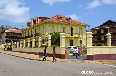Postcard Cayenne (GF) - The town hall