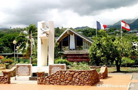 Postcard Papeete - Tahiti - Territorial Assembly Hall