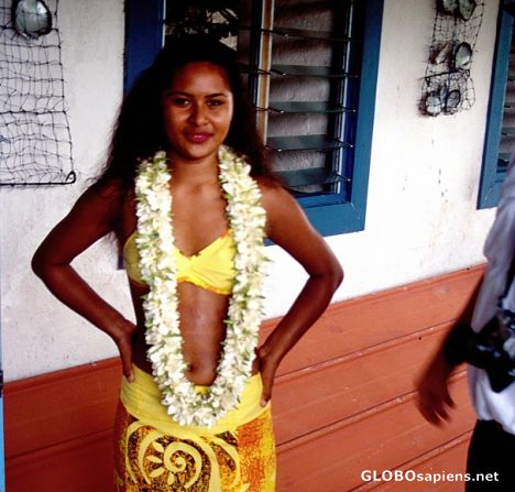 Postcard Polynesian dancer