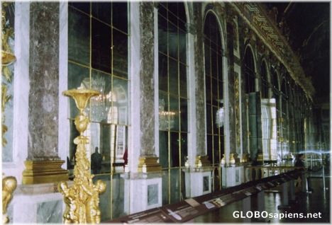 Postcard The Hall of Mirrors