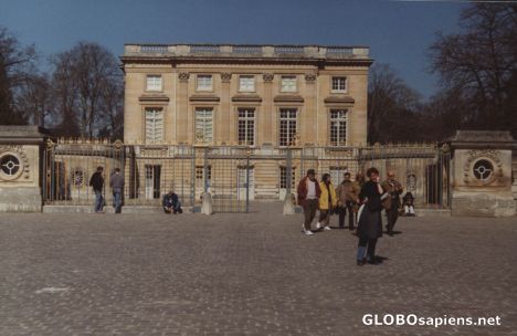 Postcard Nebengebäude beim Schloss Versailles