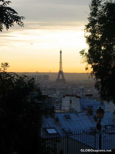 Postcard Paris sunset