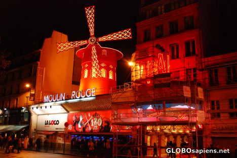 Postcard Moulin Rouge