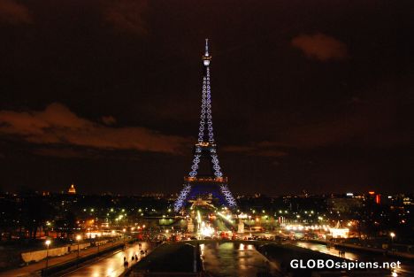 Postcard Iluminated Eiffel Tower