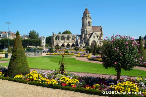 Postcard Caen - ruined church