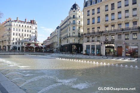 Postcard Lyon - Fountain