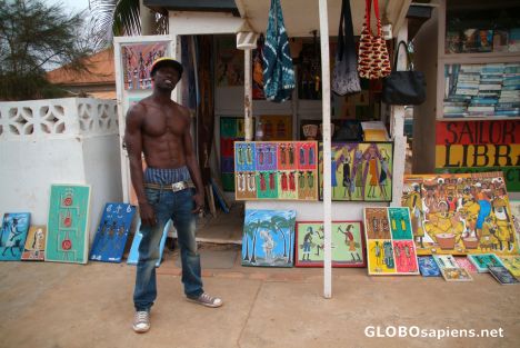 Postcard Kotu (GM) - an artist with his work