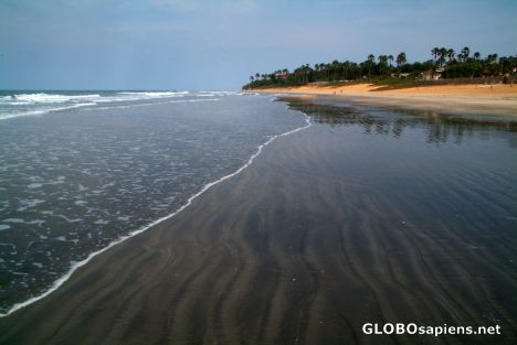 Postcard Kotu (GM) - the beach at low tide