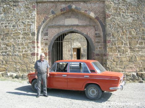 Postcard Wojciech Dabrowski driver in Urbnisi Cathedral