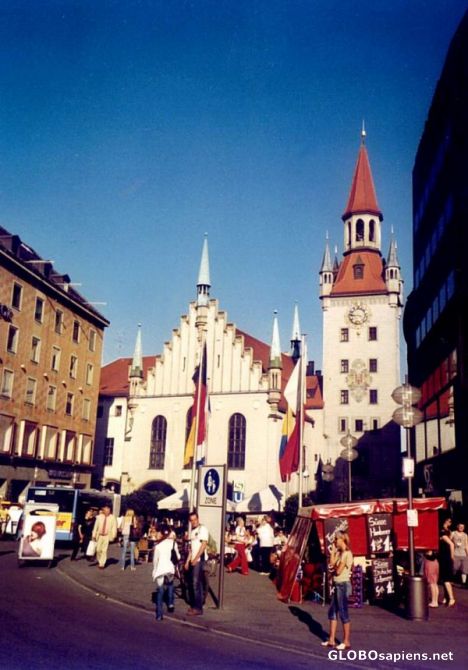 Postcard Marienplatz East