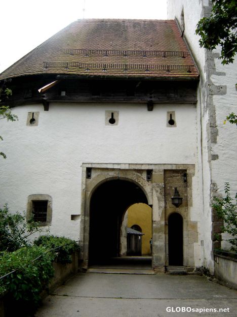 Postcard Neuburg Castle Entrance