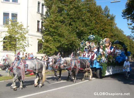 Postcard Oktoberfest Parade 02o18 Zug