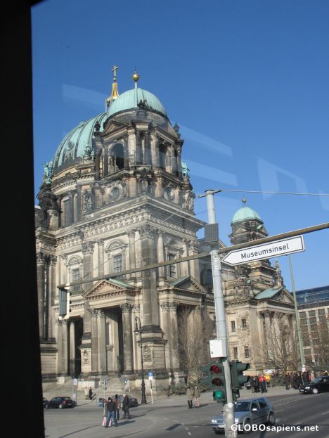 Postcard Berliner Dom as seen from Bus 100