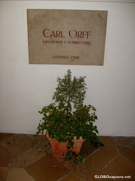 Postcard Grave of Carl Orff