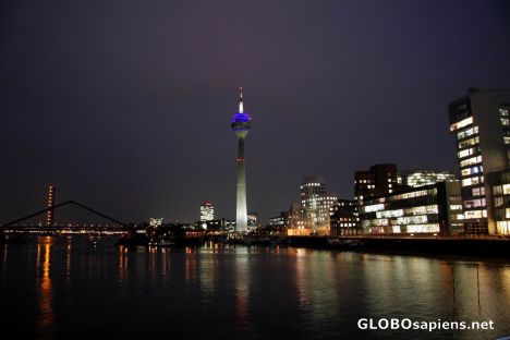 Postcard Düsseldorf's Media-Harbour