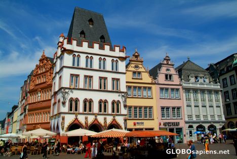 Postcard Trier - colours of the main market