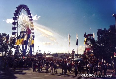 Postcard Oktoberfest Ferris Wheel