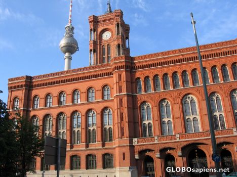 Postcard Berlin - The red city hall -