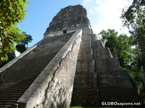 Tikal's tallest temple, Temple V