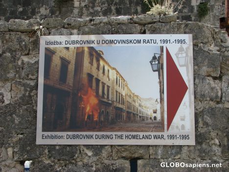 Postcard Dubrovnik has been destroyed during the war1991-95