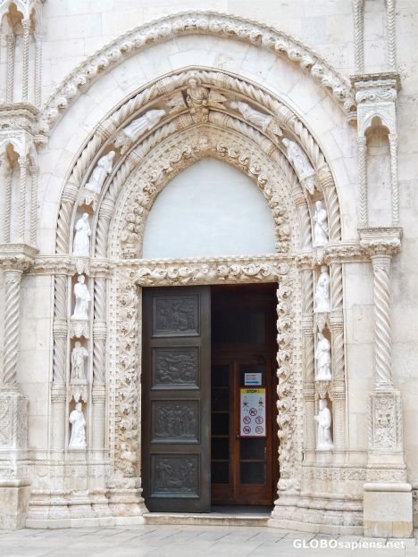 Postcard St. James's cathedral in Šibenik - entry