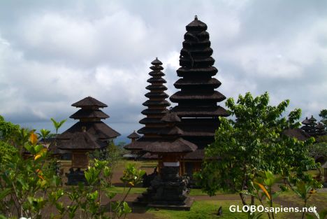 Postcard Bali (ID) - Pura Besakih - a few more stupas