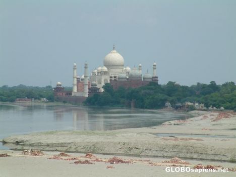 Postcard Taj Mahal as seen from Agra Fort