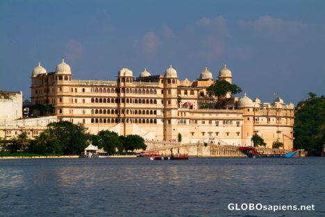 Postcard Udaipur - City Palace another view from the lake