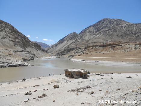 Postcard Sindu(Indus) river and Zanskar rivers meet