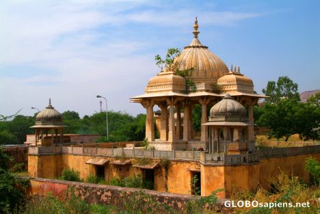 Postcard Jaipur - a cenotaph