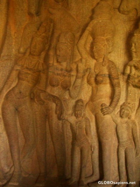 Postcard Mahabalipuram 4- rock art from the 7th century AD