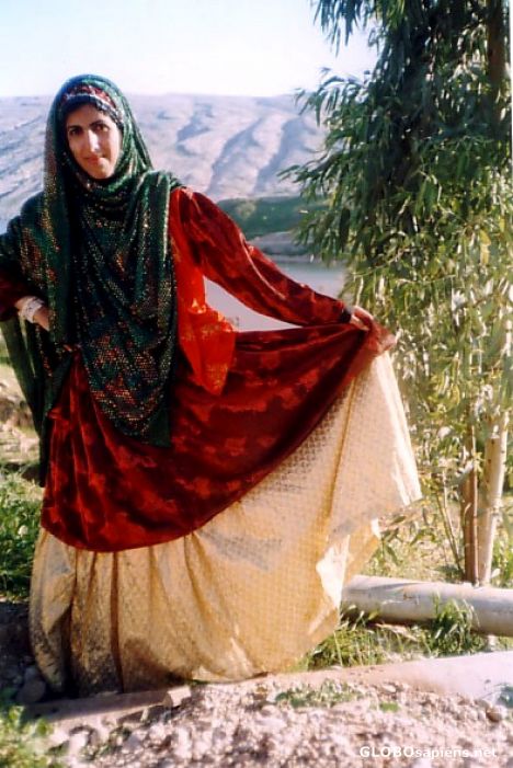 Postcard iranian traditional dressing of khuzestan