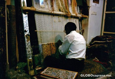 traditional rug manufacture