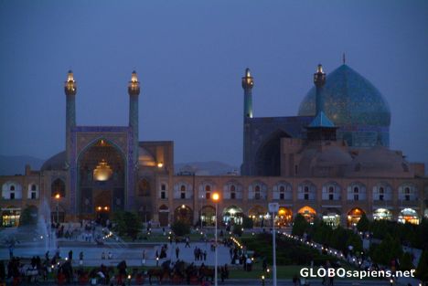 Postcard Esfahan, Naghsh-e Jahan Sq Southern End at Night