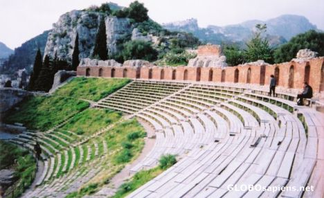 Postcard 'Greek' Temple [mostly Roman!]