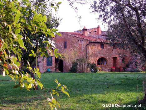 Postcard Tuscan farmhouse