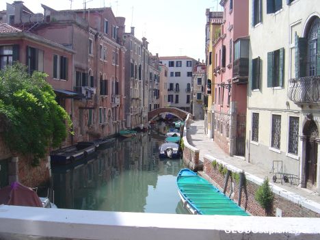 Postcard Venice Canals - wander around and get lost!