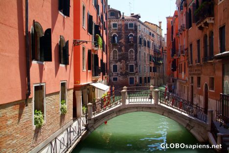 Postcard Venice (IT) - a canal in full sun