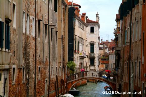 Postcard Venice (IT) - the part with no fresh paint