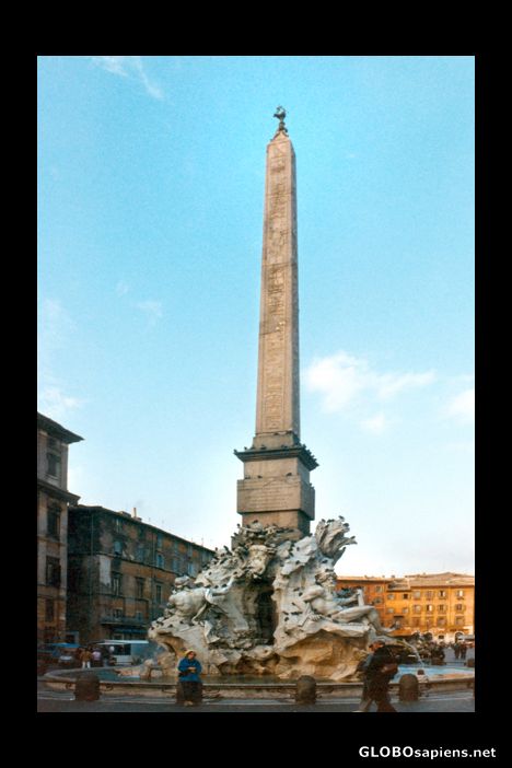 Postcard Fontana Dei Fiumi