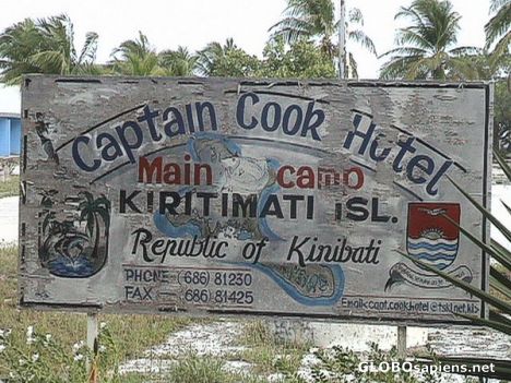 Postcard Captain Cook Hotel