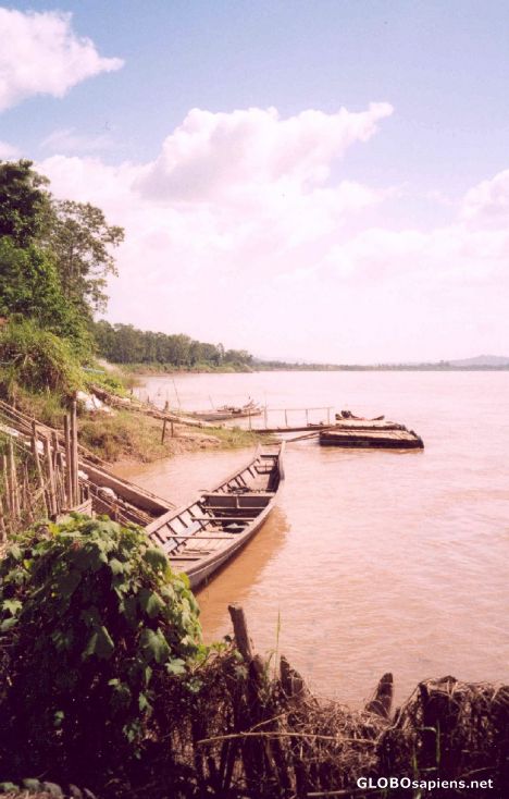 Postcard Donexao, on the Mekong River