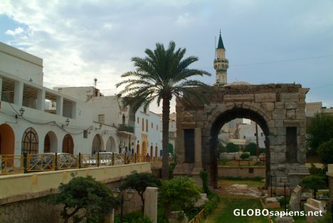 Postcard Tripoli - Arch of Marcus Aurelius