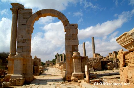 Postcard Leptis Magna (LY) - one of the arches