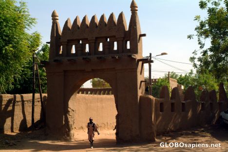 Postcard Gate to Djenne