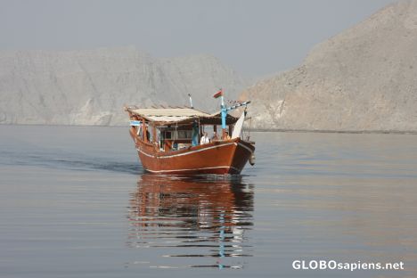 Postcard Traditional Dhow