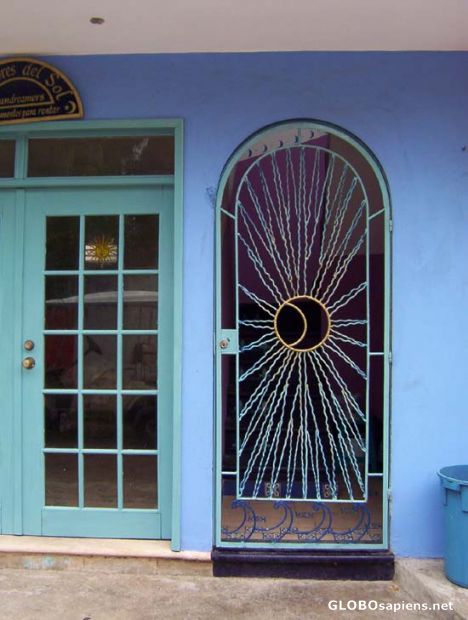 Postcard Ironwork door, Punta Norte